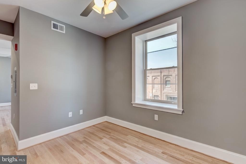 1214 Eutaw Place - Photo 14