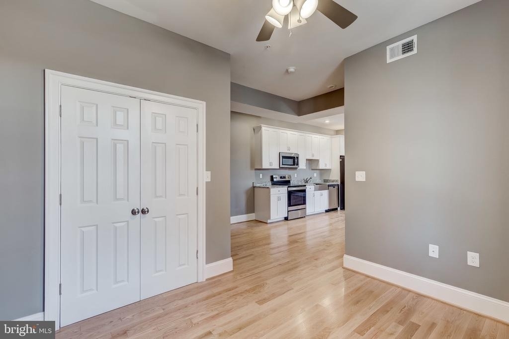 1214 Eutaw Place - Photo 13