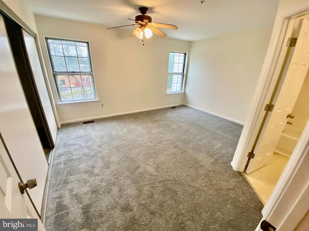 1468 Nestlewood Court - Photo 10