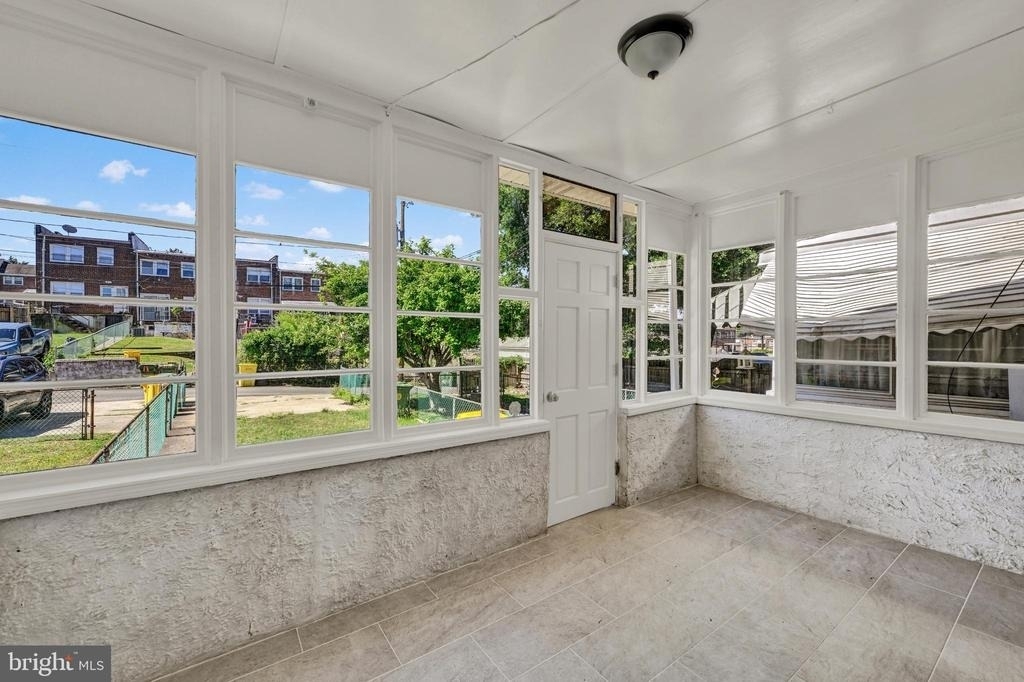 303 Arden Road W - Photo 16