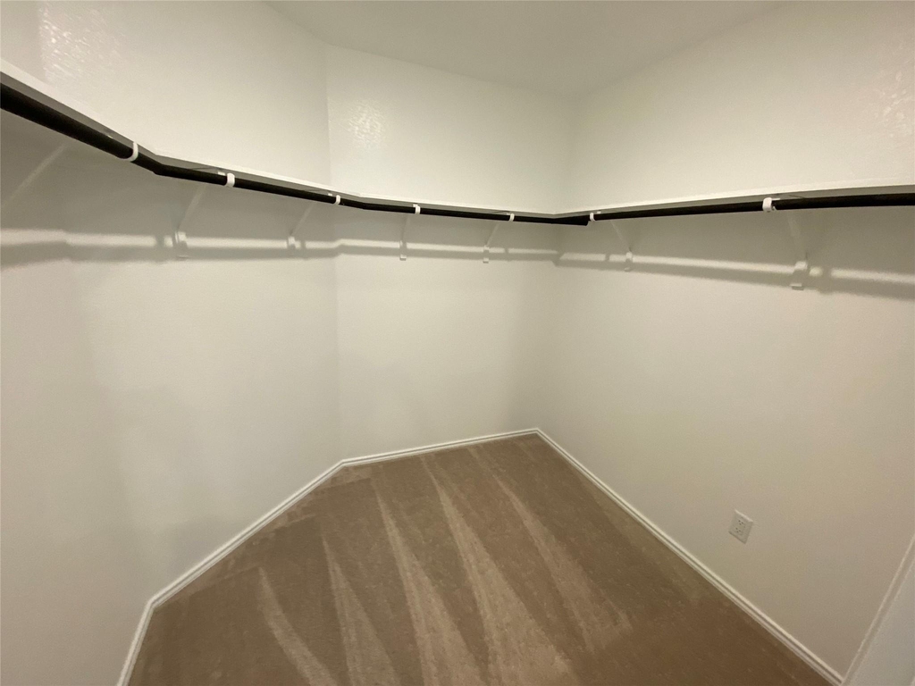 1400 Pickerel St - Photo 21