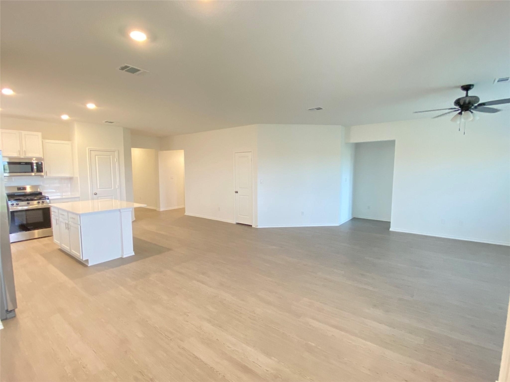 1400 Pickerel St - Photo 15