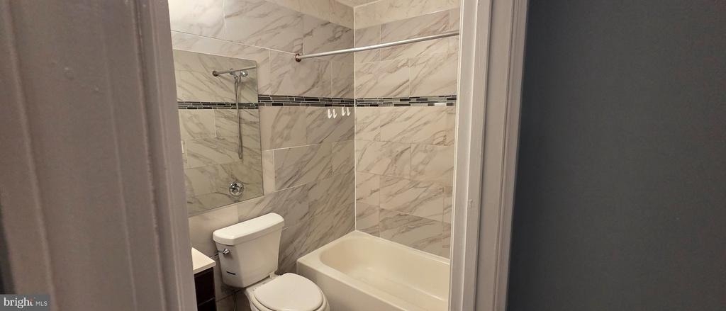 323 Lindera Court - Photo 46