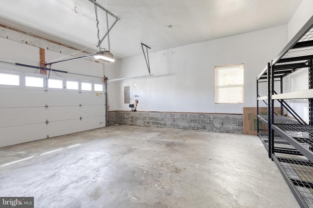 1577 Loring Court - Photo 26