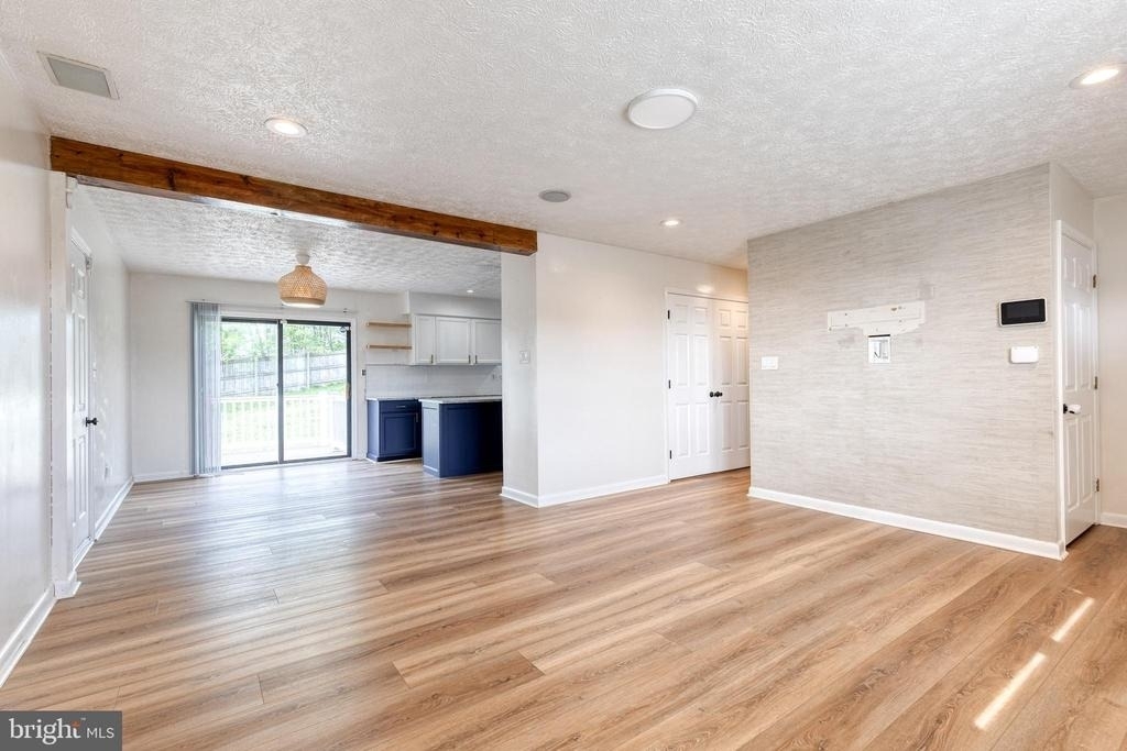 1577 Loring Court - Photo 7