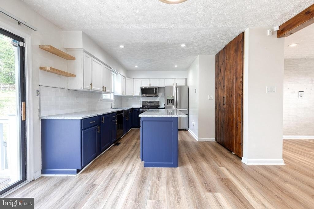 1577 Loring Court - Photo 10