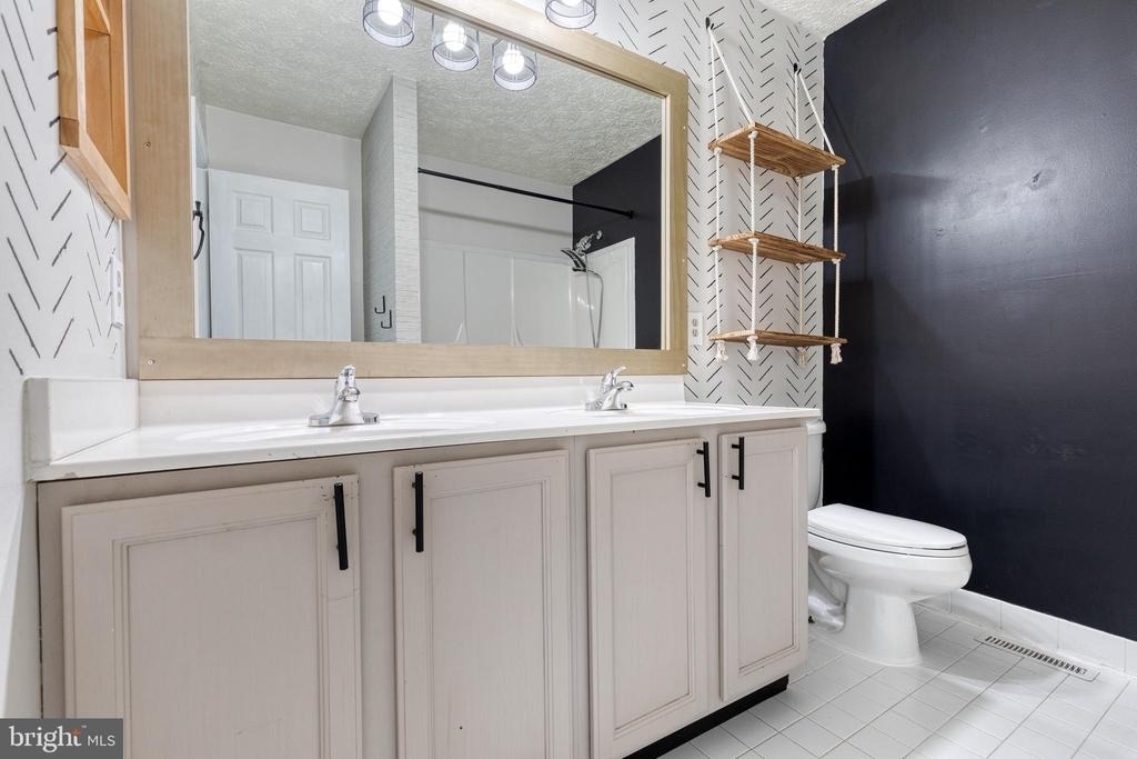 1577 Loring Court - Photo 19