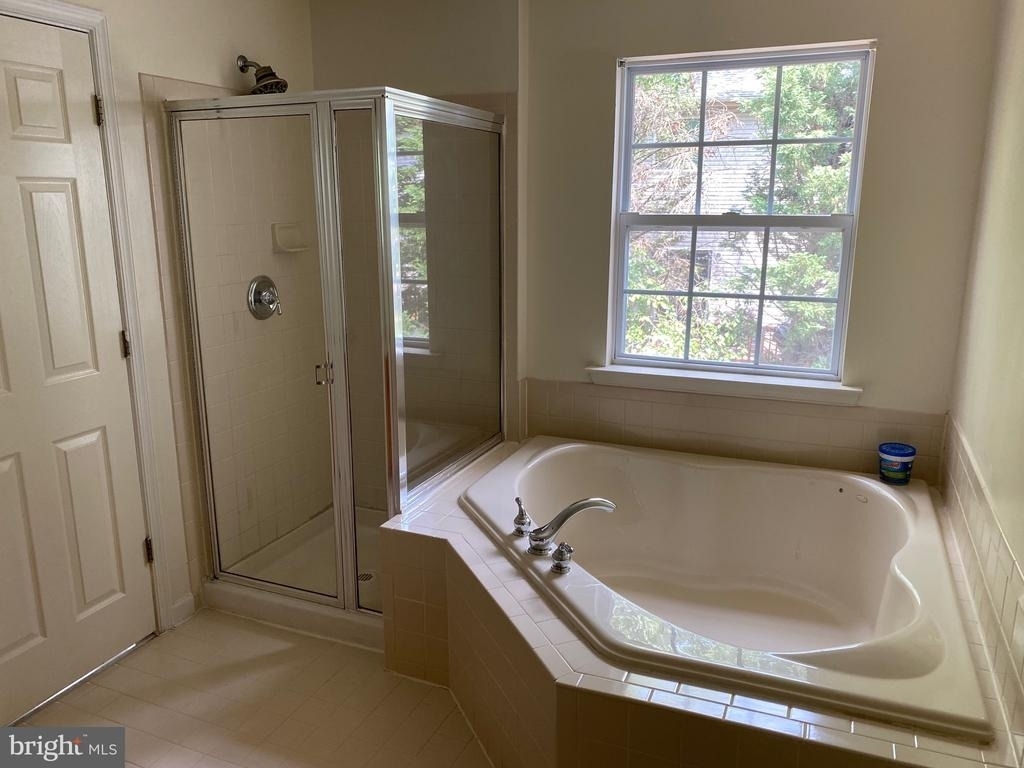 1726 Sea Pine Circle - Photo 8