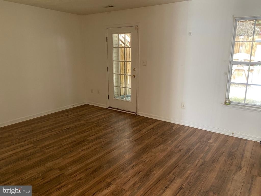 1726 Sea Pine Circle - Photo 12