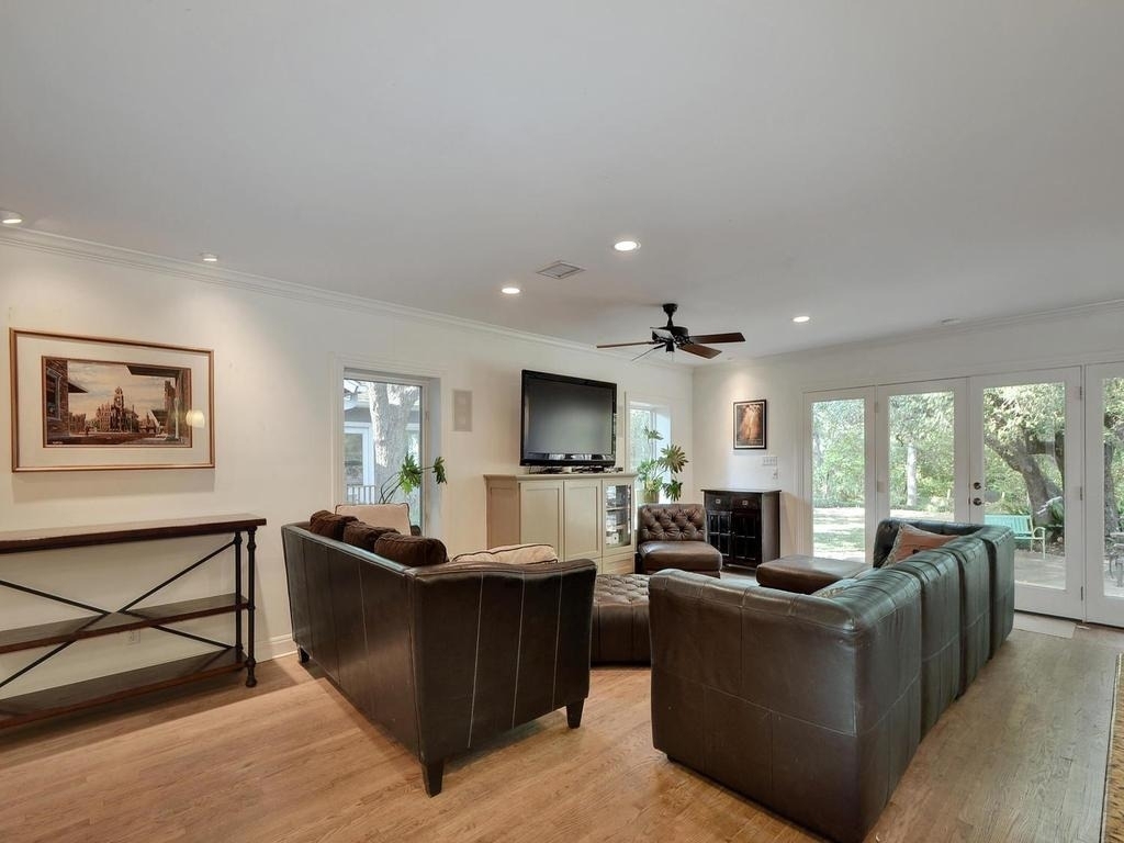 5018 Shoal Creek Blvd - Photo 8