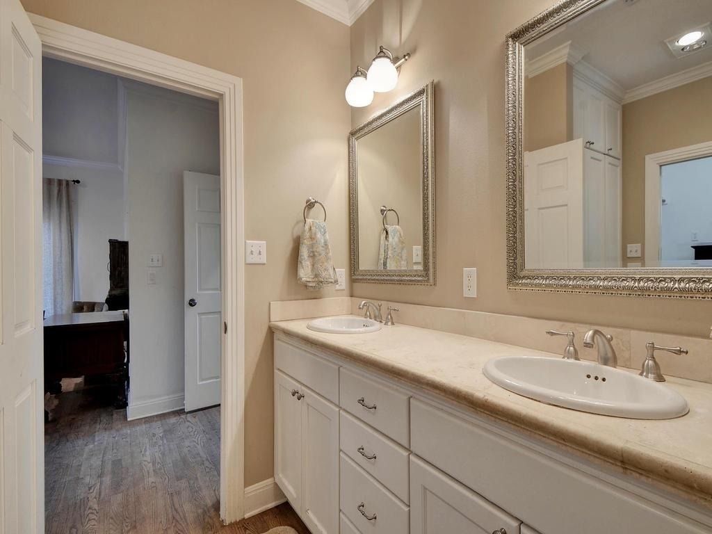 5018 Shoal Creek Blvd - Photo 18