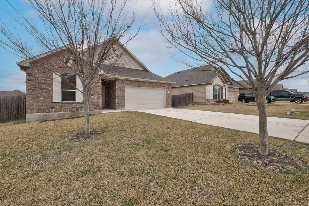 131 Connor Elkins Dr - Photo 1