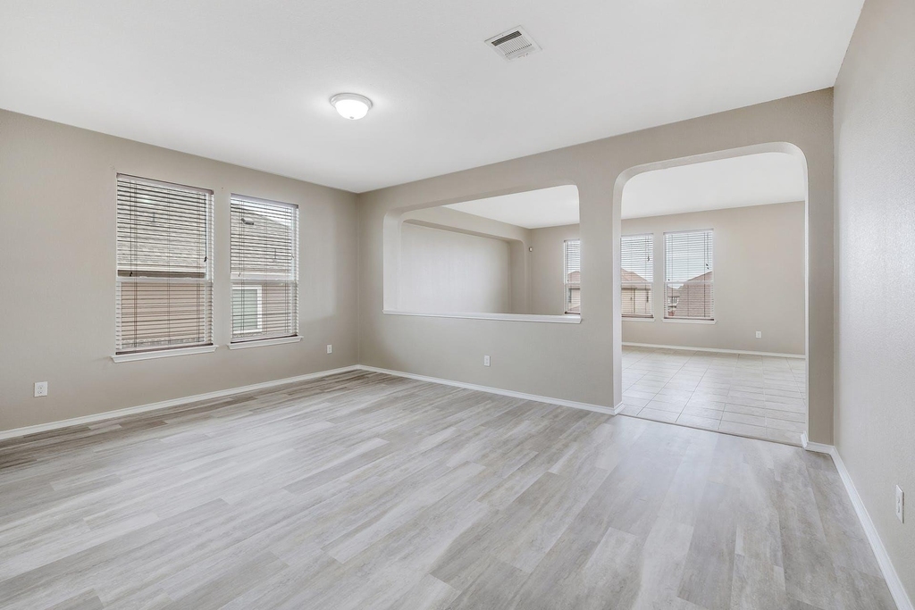131 Connor Elkins Dr - Photo 5