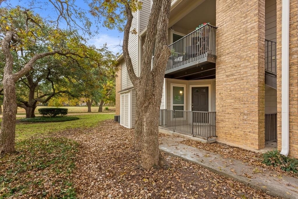 10616 Mellow Meadows Dr - Photo 1