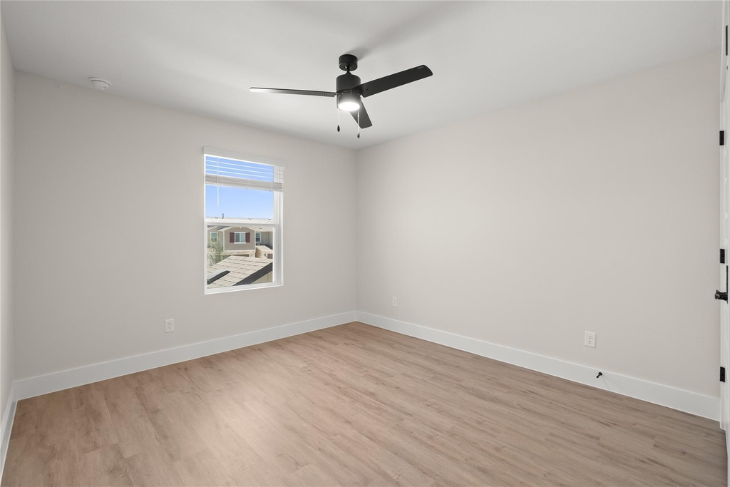 5512 Mobeetie Loop - Photo 11