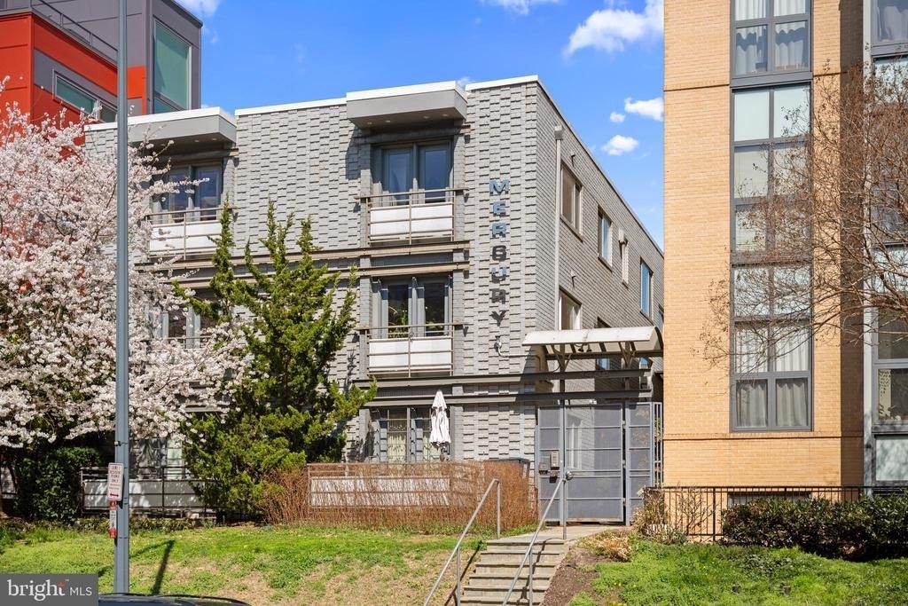 1439 Chapin Street Nw - Photo 0