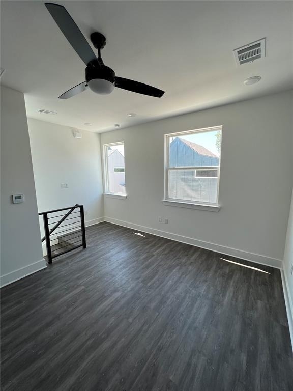 7603 Carver Ave - Photo 1
