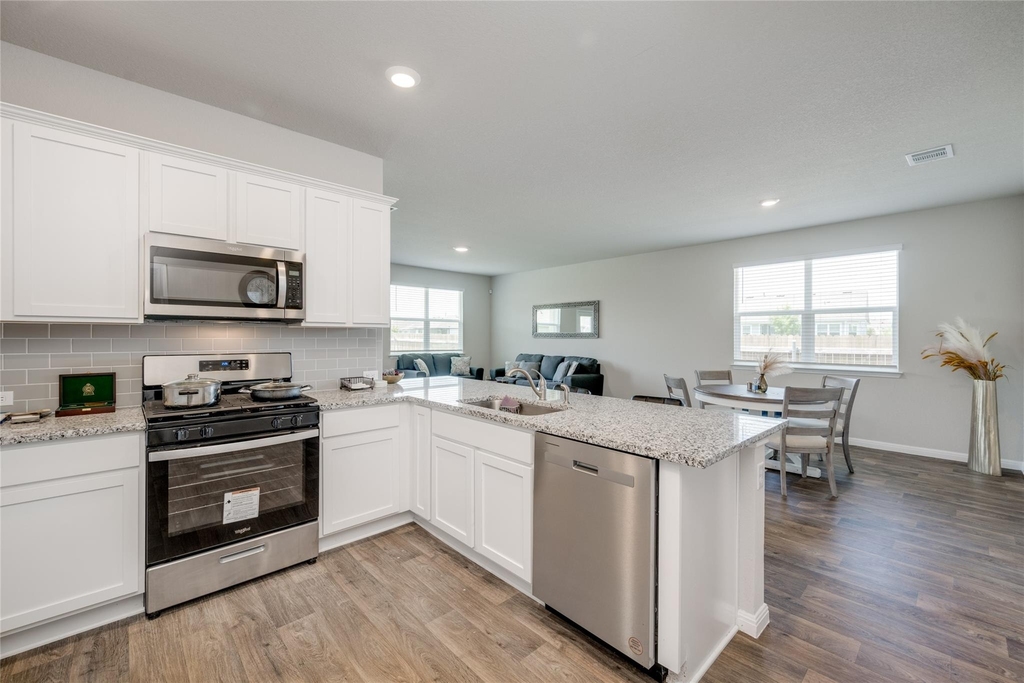 102 Rainmaker Cv - Photo 6