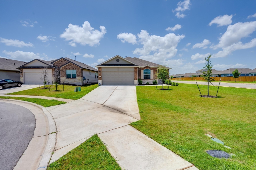 102 Rainmaker Cv - Photo 26