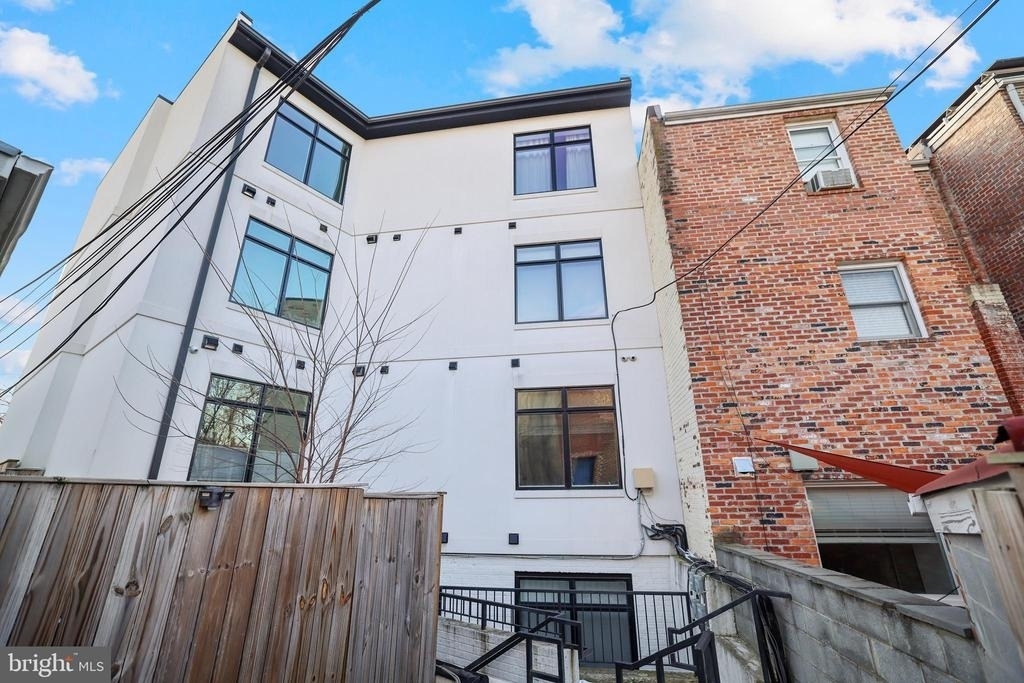 1220 Potomac Avenue Se - Photo 26