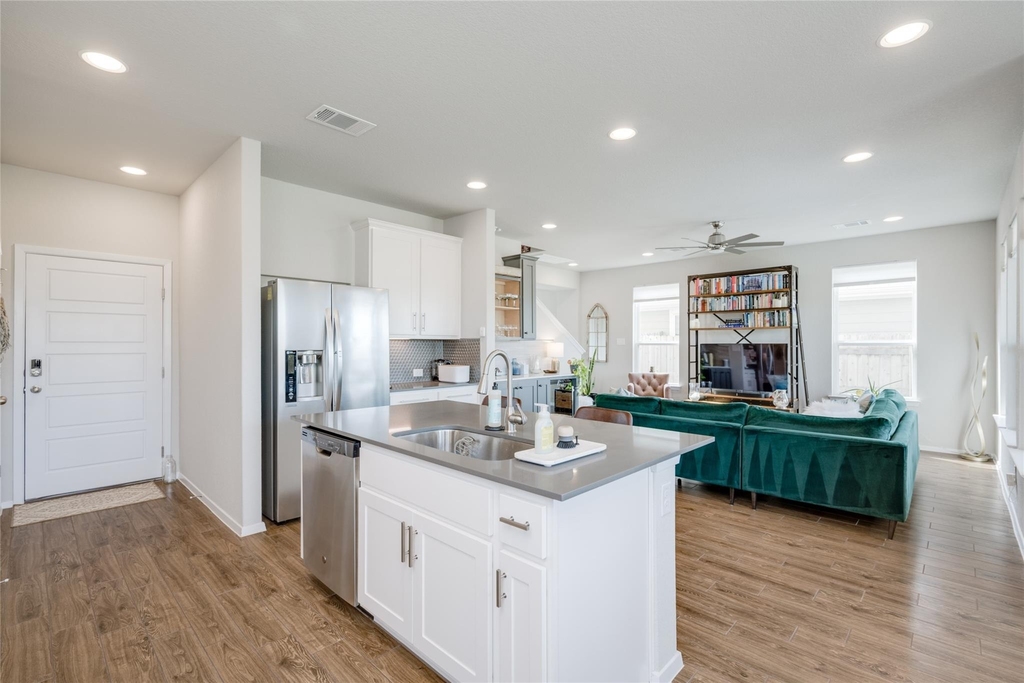 7948 Castelardo Pl - Photo 10