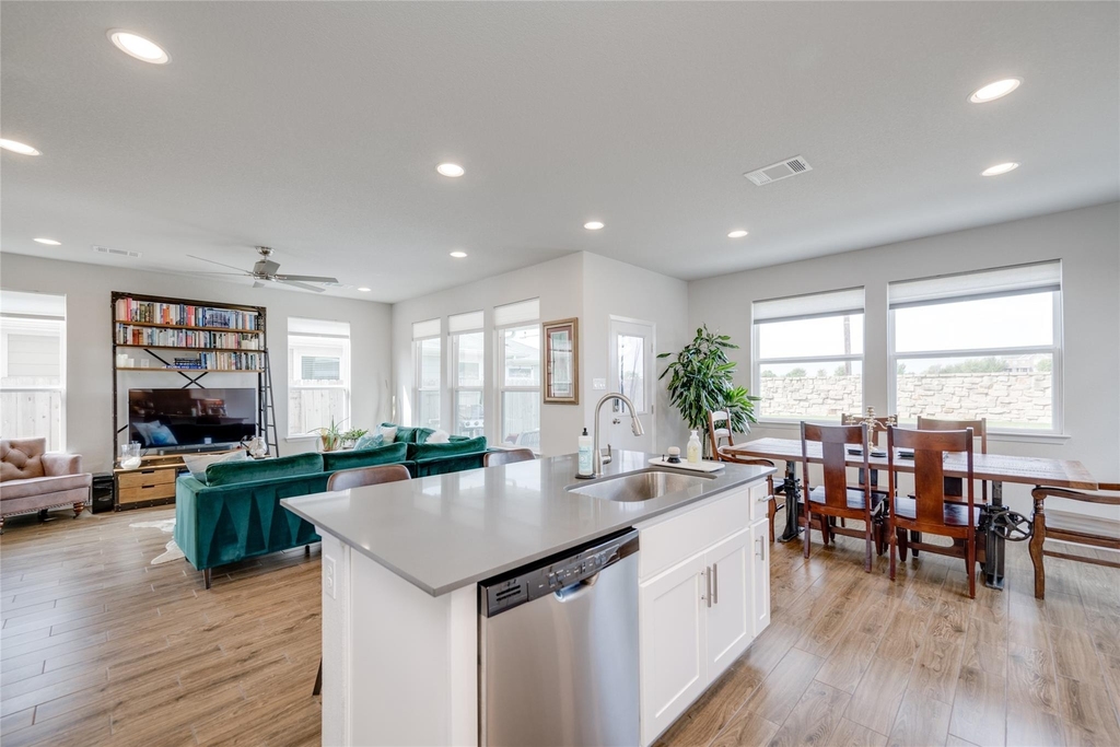 7948 Castelardo Pl - Photo 9