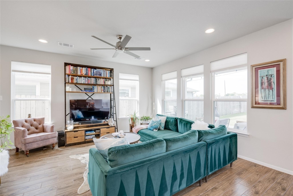 7948 Castelardo Pl - Photo 8