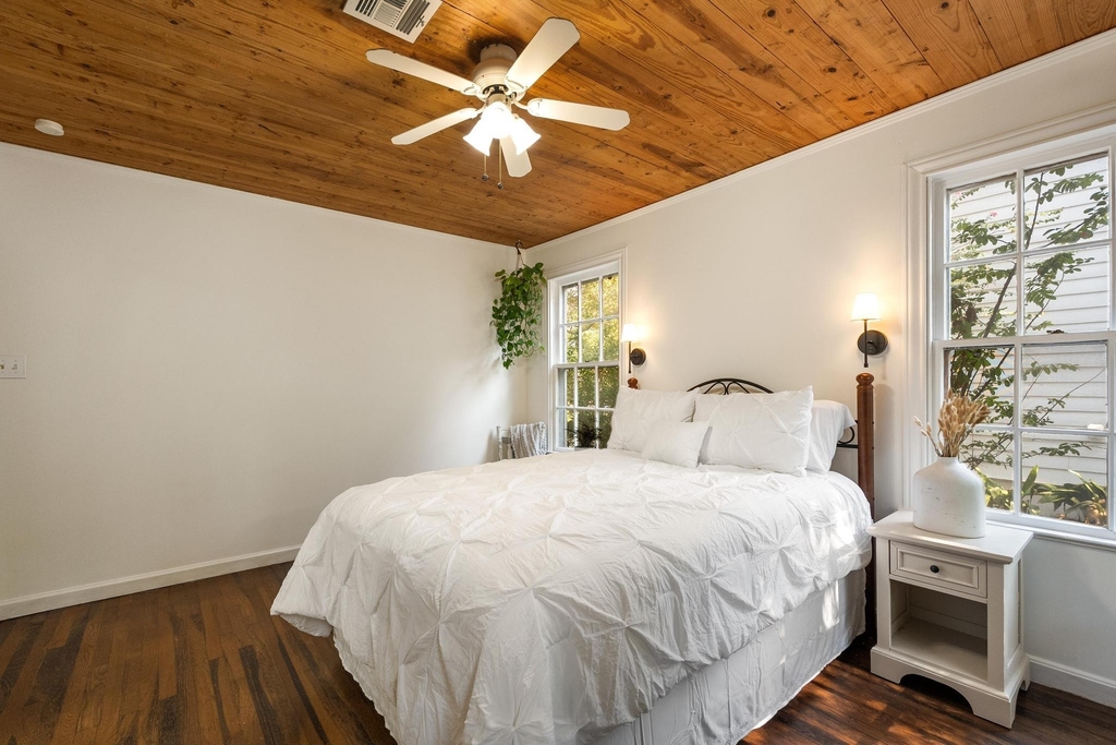 1707 Lexington St - Photo 7