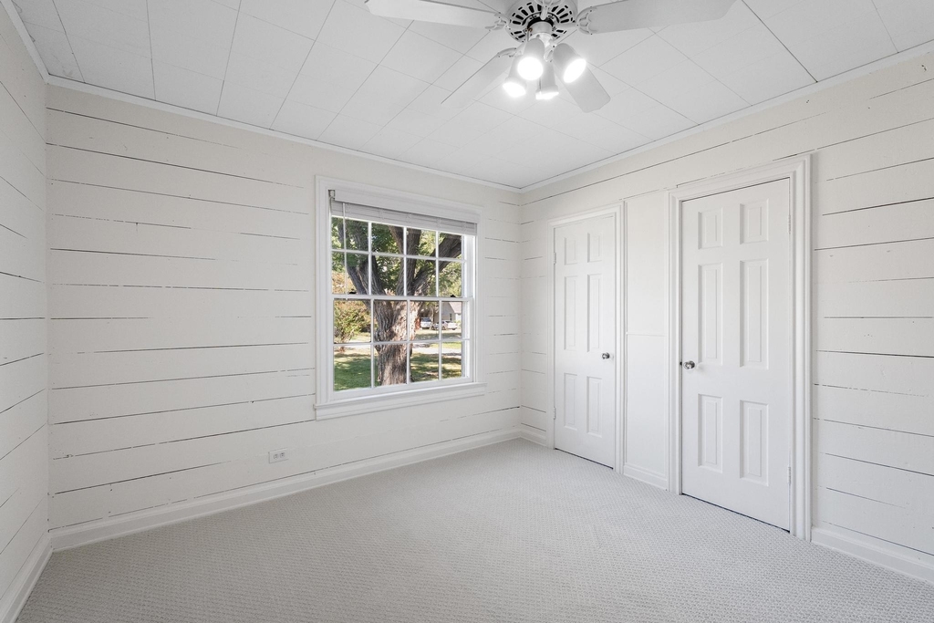 1707 Lexington St - Photo 18