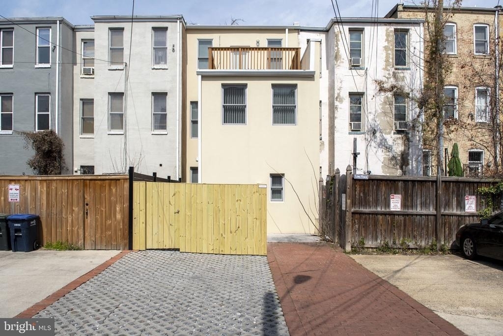 1310 Riggs Street Nw - Photo 52