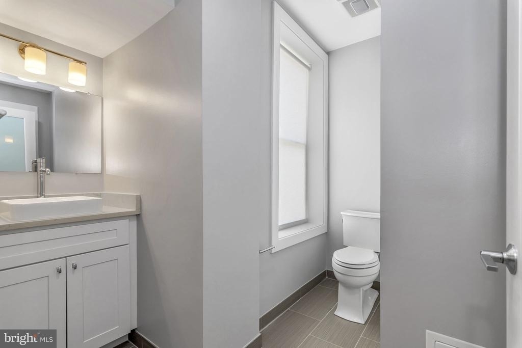 1310 Riggs Street Nw - Photo 29