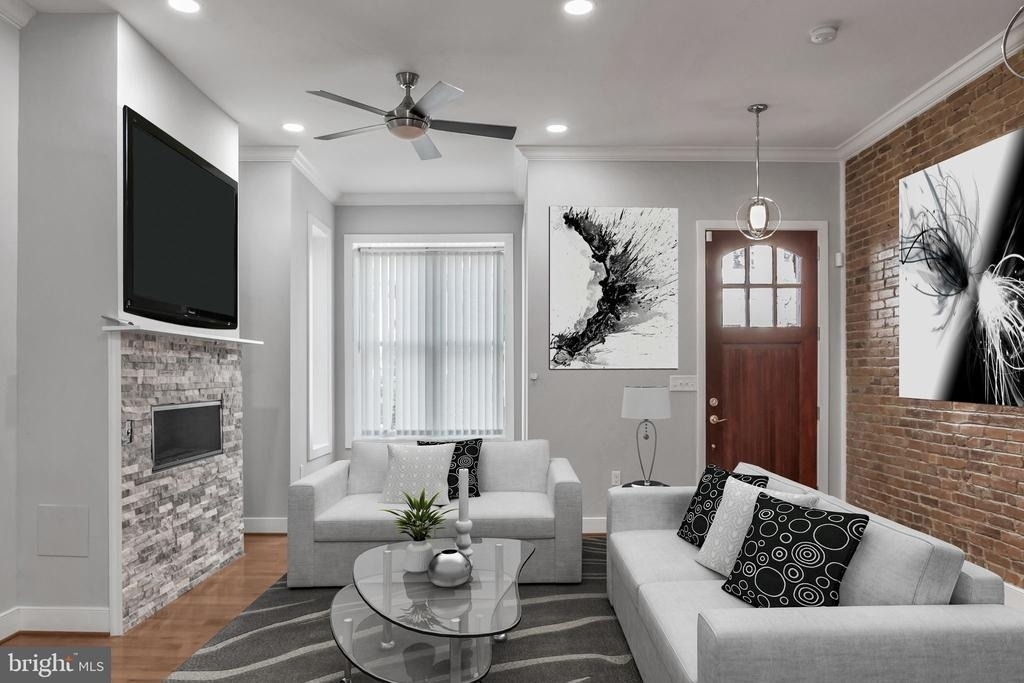 1310 Riggs Street Nw - Photo 7