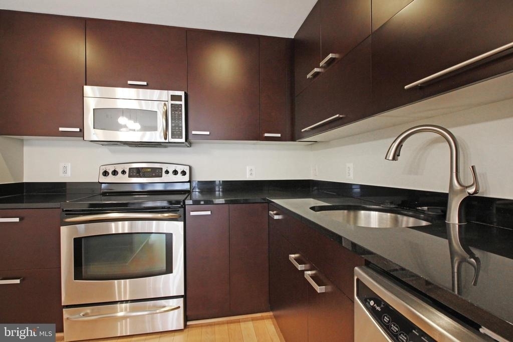 1010 Massachusetts Avenue Nw - Photo 16