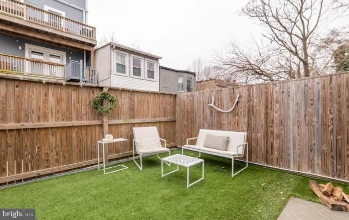 628 I Street Ne - Photo 7