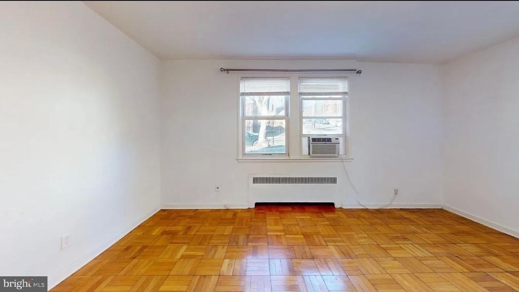 4000 Beecher Street Nw - Photo 2