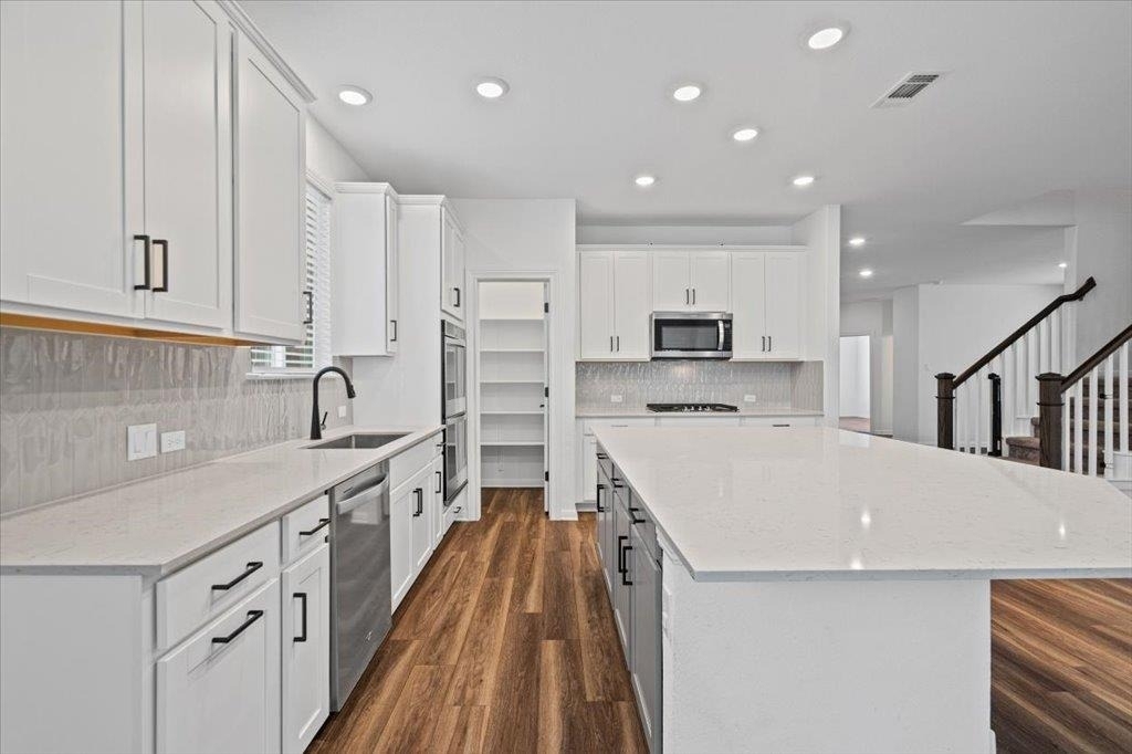 309 Harbors Ln - Photo 4