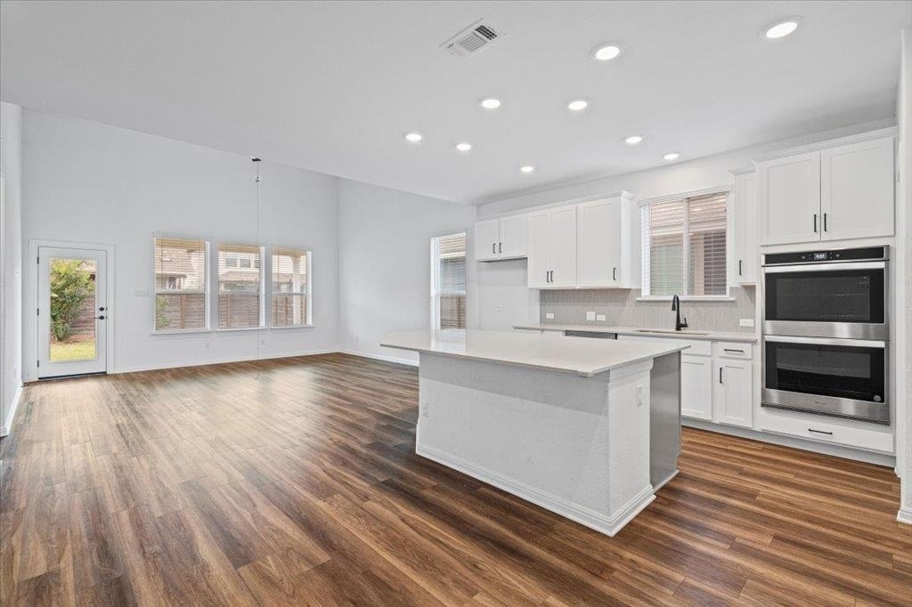 309 Harbors Ln - Photo 3