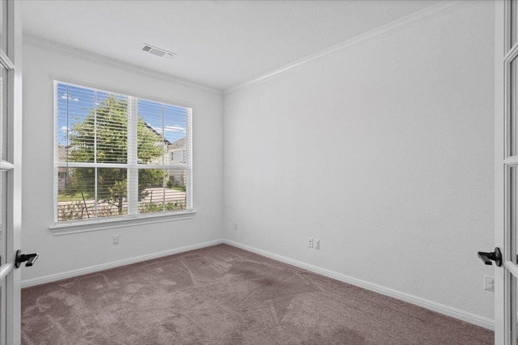 309 Harbors Ln - Photo 2