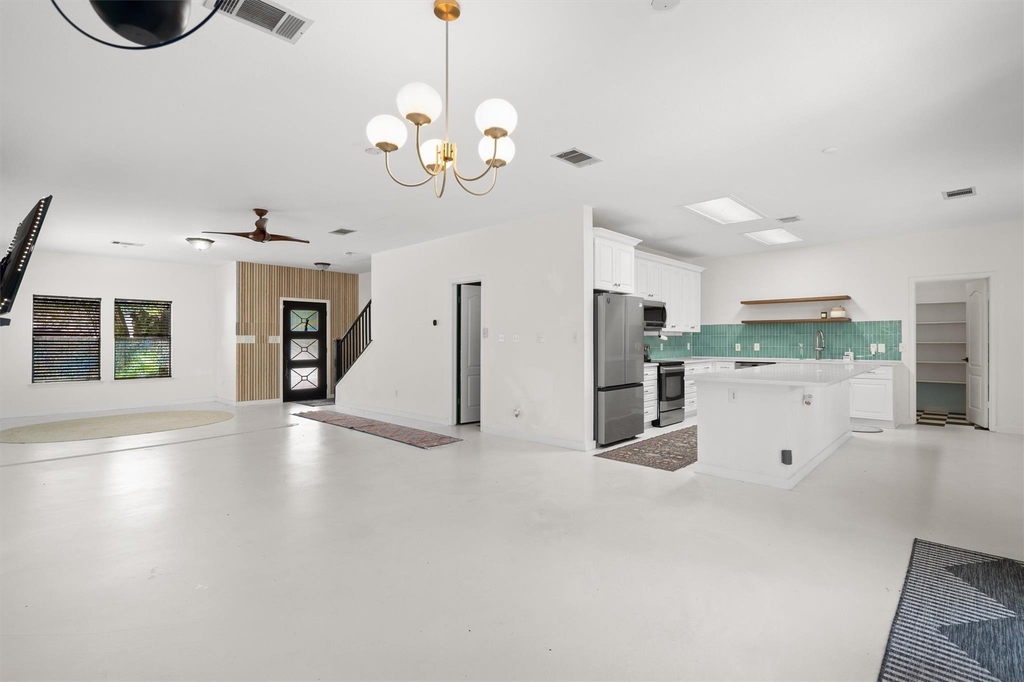 8353 Steamline Cir - Photo 17