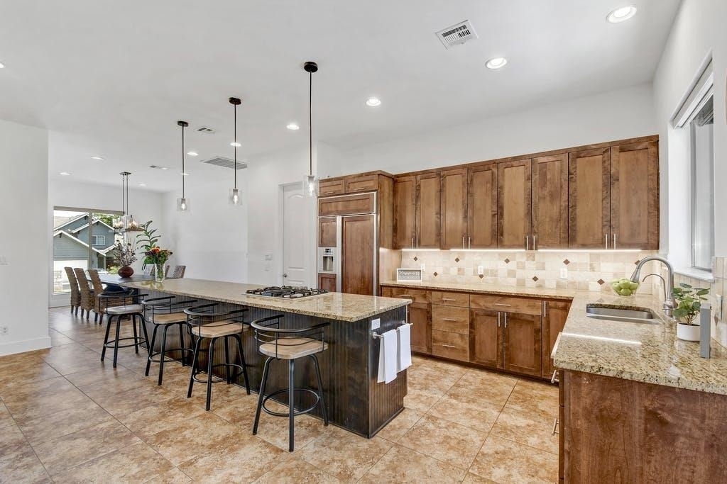 1006 Lipan Trl - Photo 7