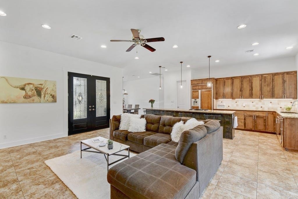1006 Lipan Trl - Photo 5