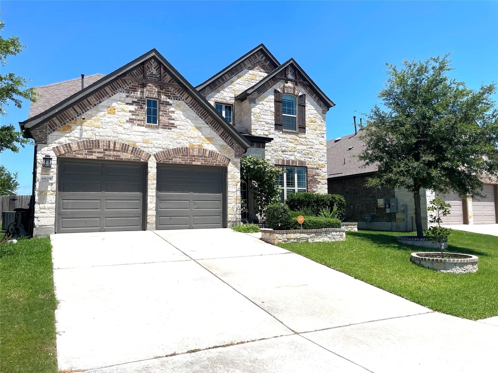 6829 Brindisi Pl - Photo 1