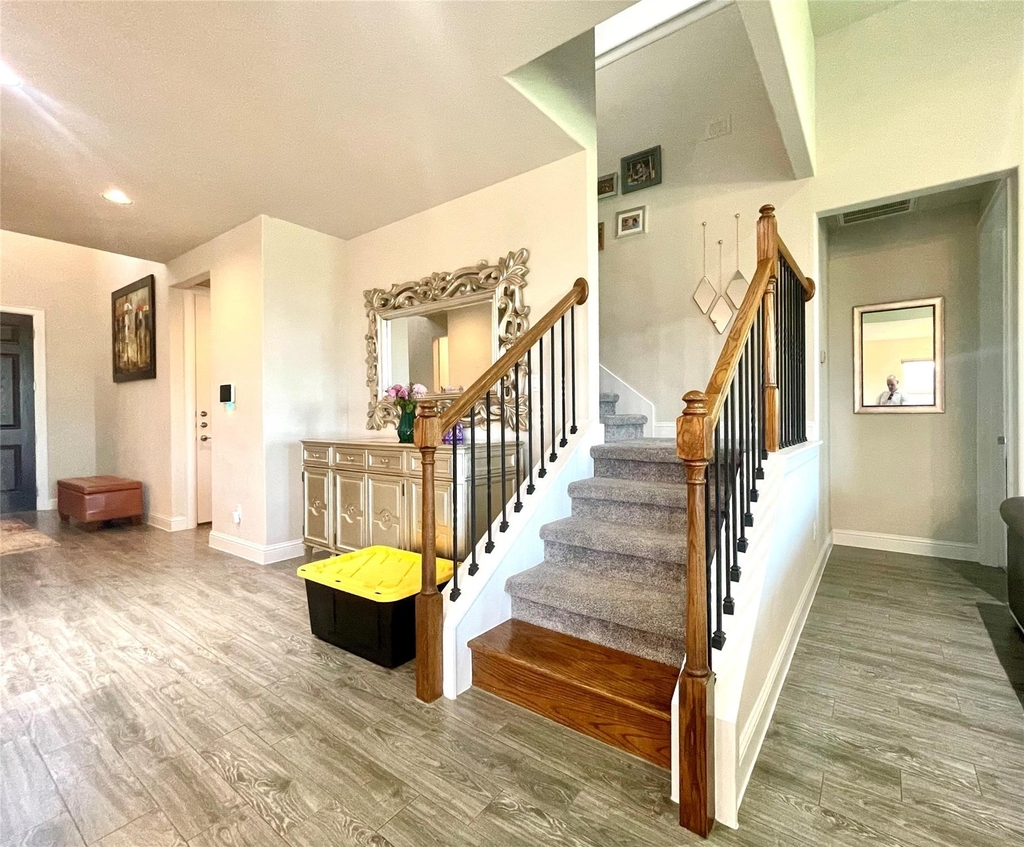 6829 Brindisi Pl - Photo 10