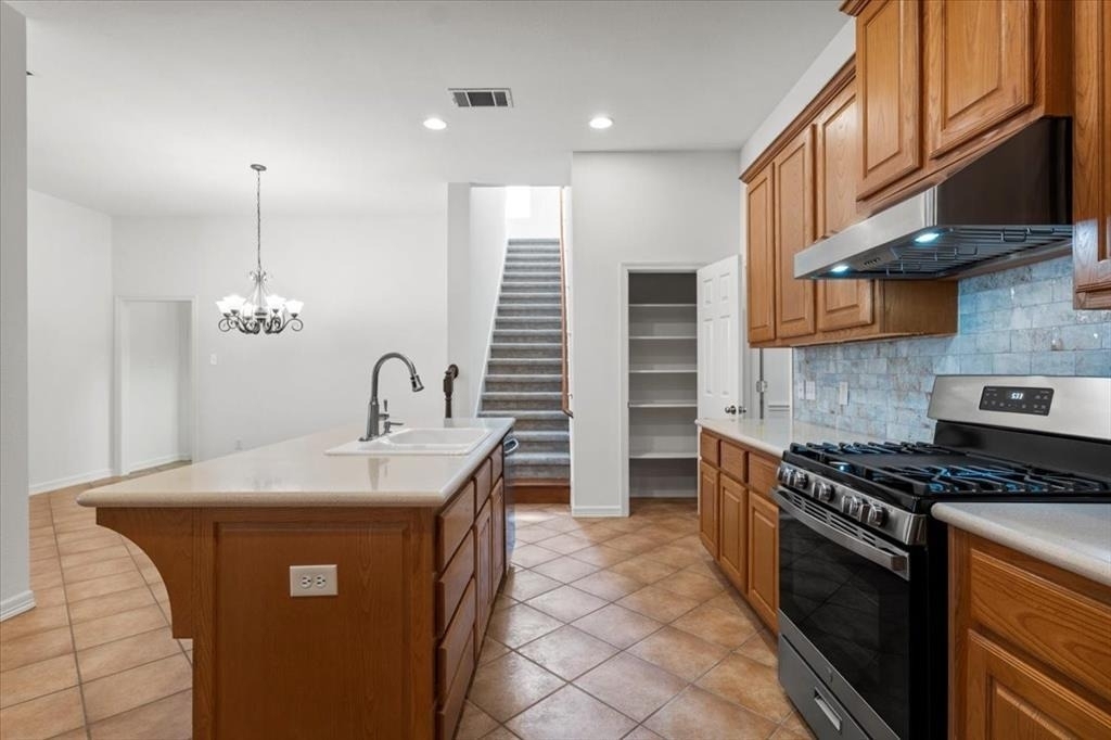 2127 Clear Lake Pl - Photo 8