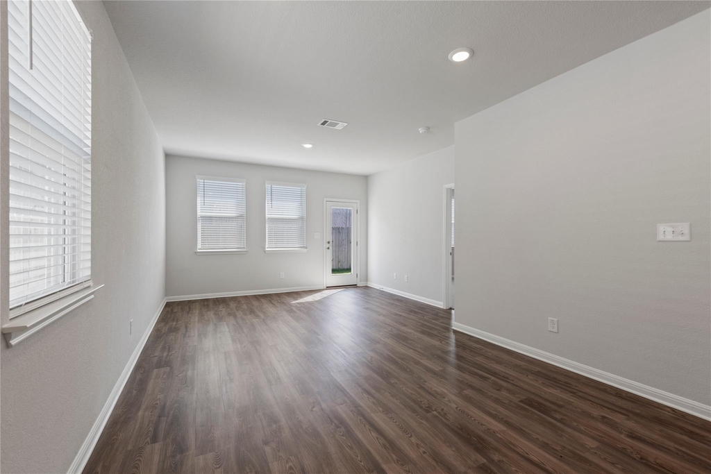 1212 Wild Leaf Way - Photo 15
