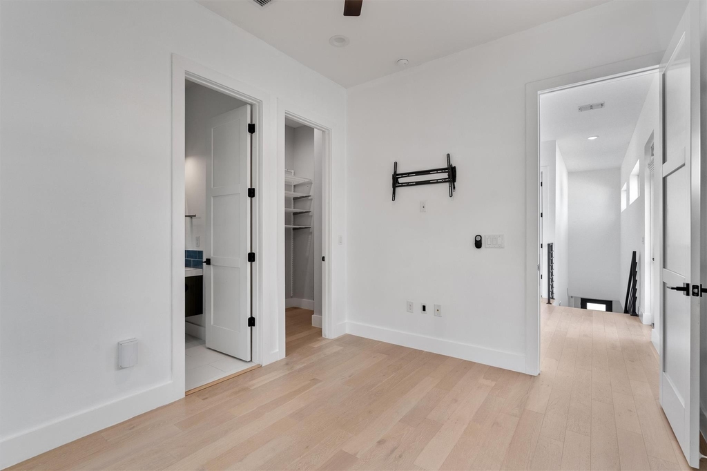 4712 Reyes St - Photo 16