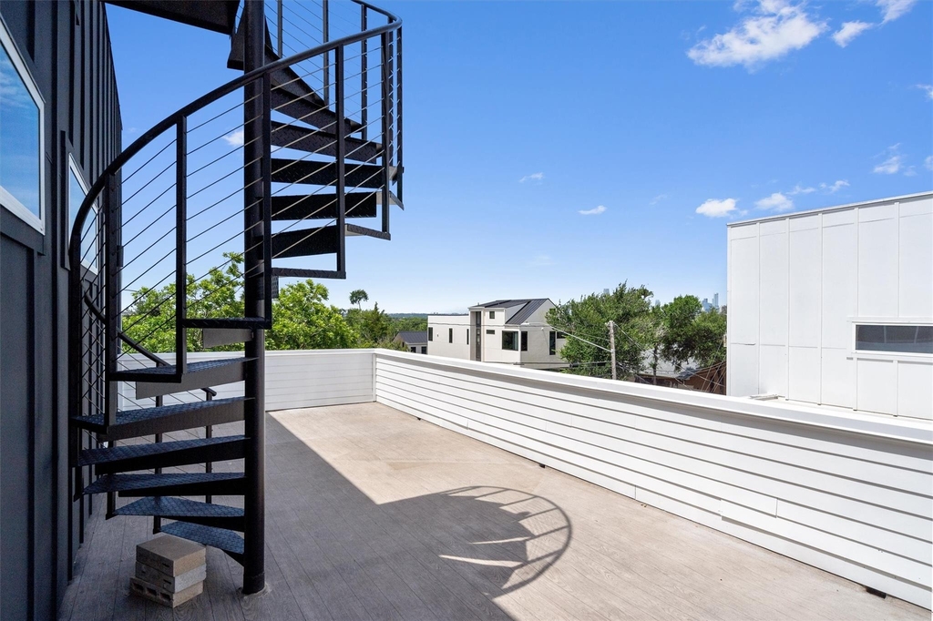 4712 Reyes St - Photo 26