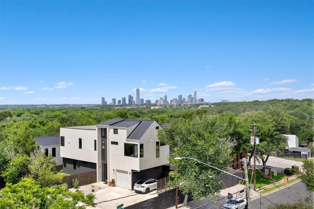 4712 Reyes St - Photo 30