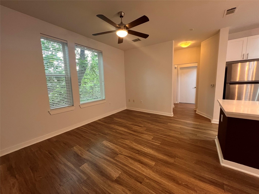 1900 Barton Springs Rd - Photo 10