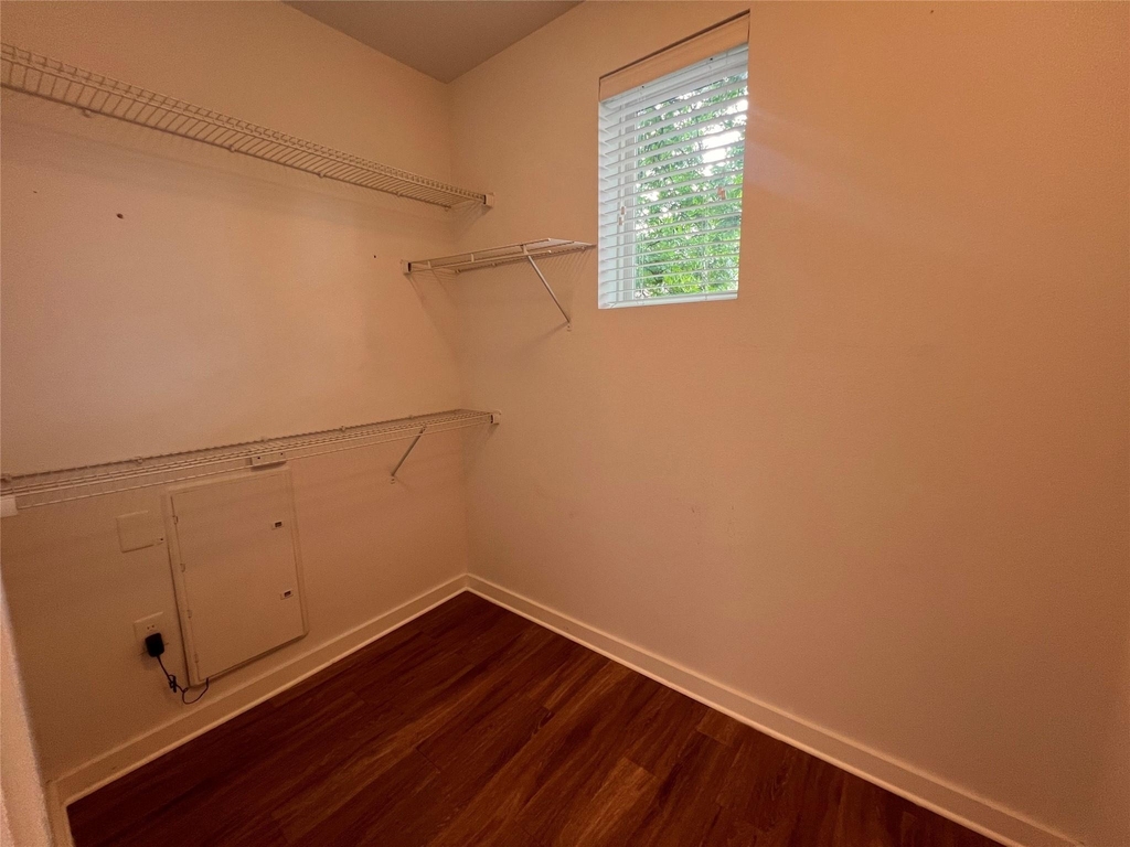 1900 Barton Springs Rd - Photo 19